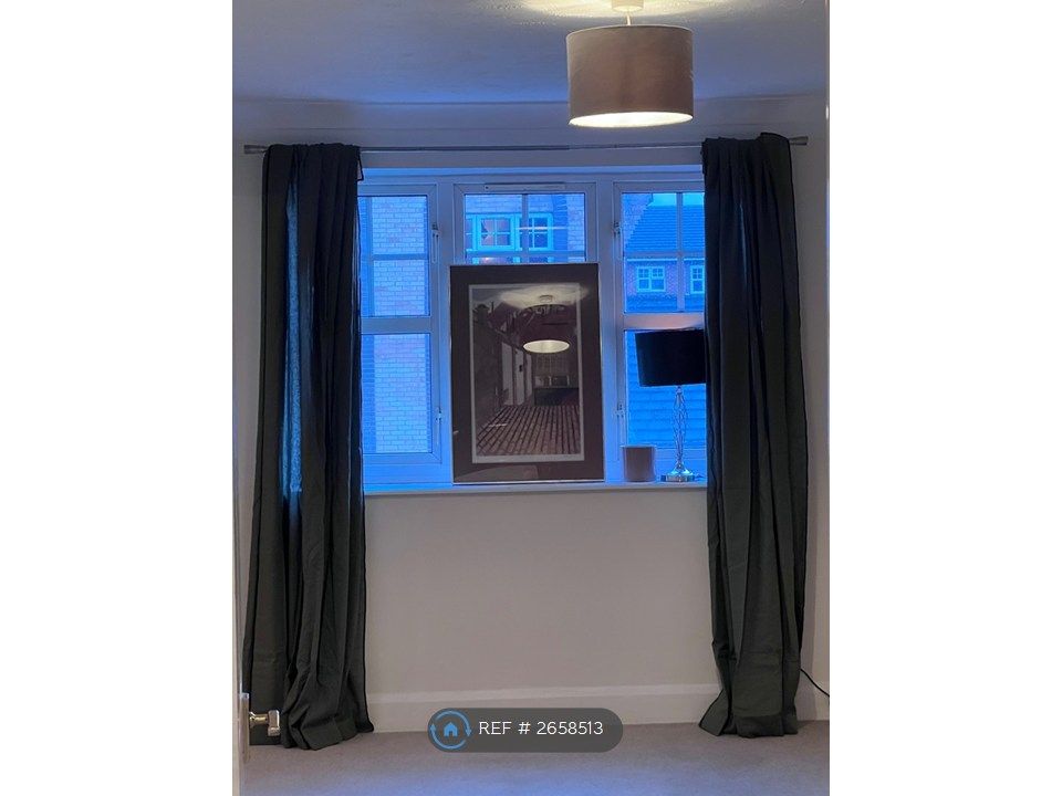 Property photo 3 of 23