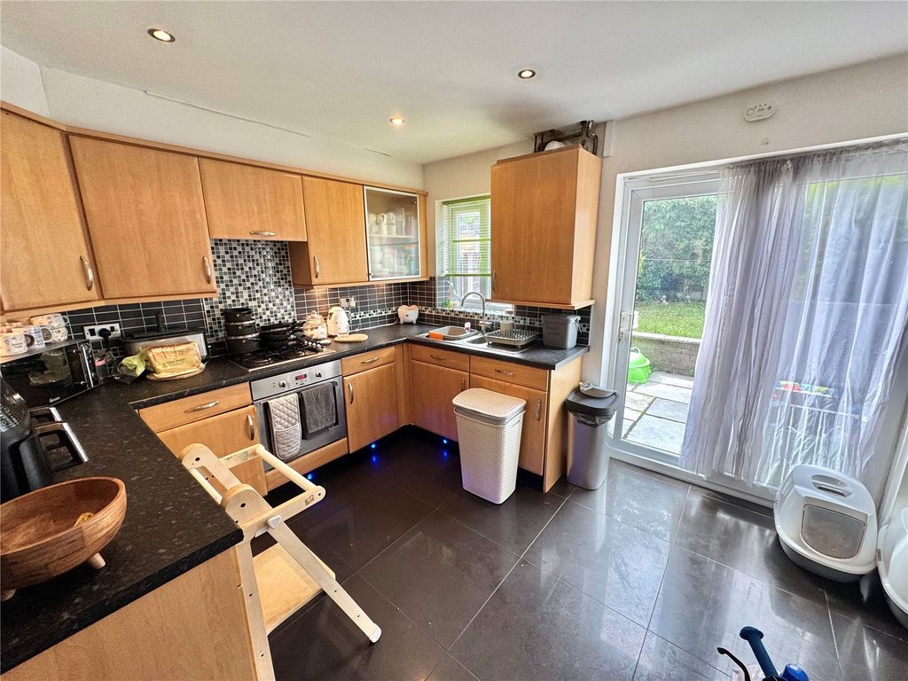 Property photo 3 of 11 Picture No. 04