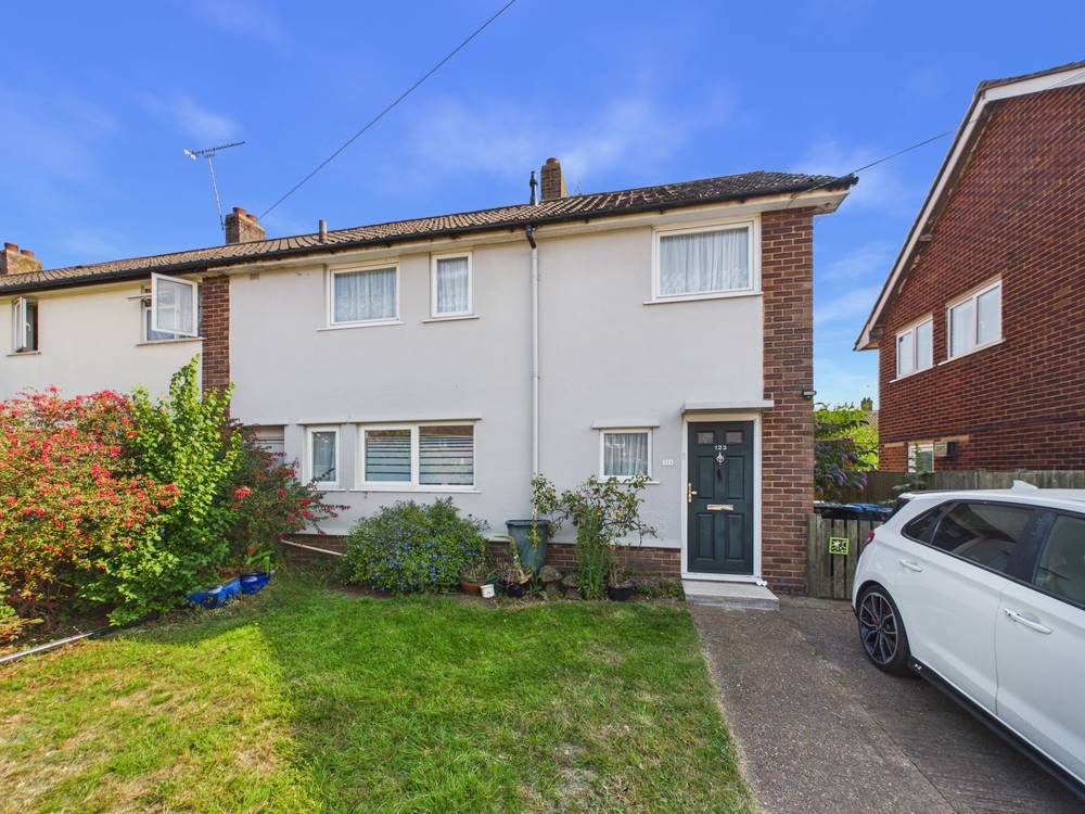 Property photo 1 of 20 Giraffe360-Still020