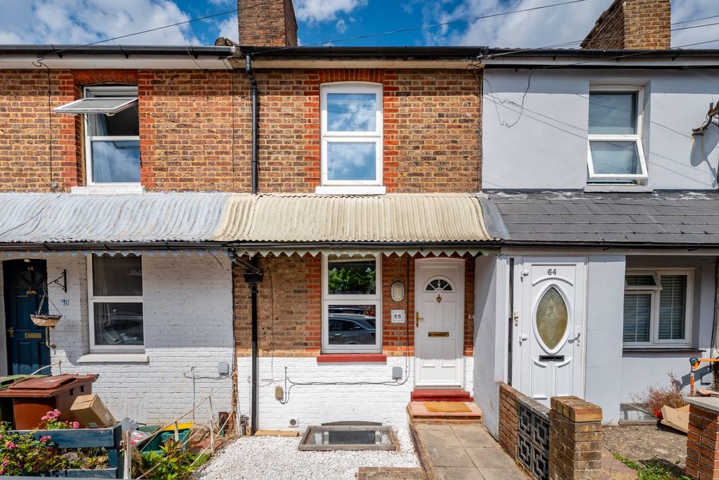Property photo 1 of 17