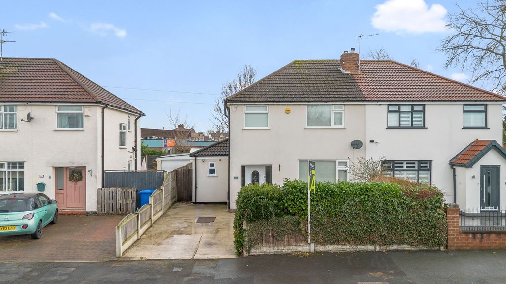 Property photo 1 of 27
