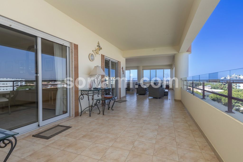 Property photo 1 of 30