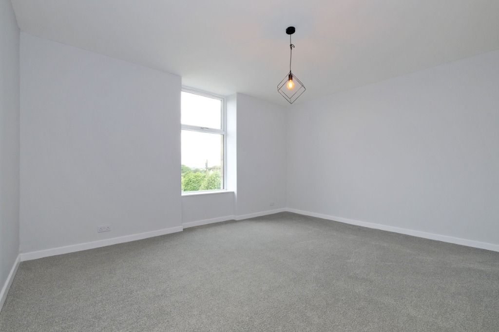 Property photo 3 of 18 Photo 3