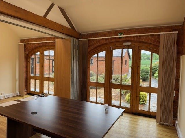 Property photo 3 of 10 Unit 4 Internal 10.Jpg