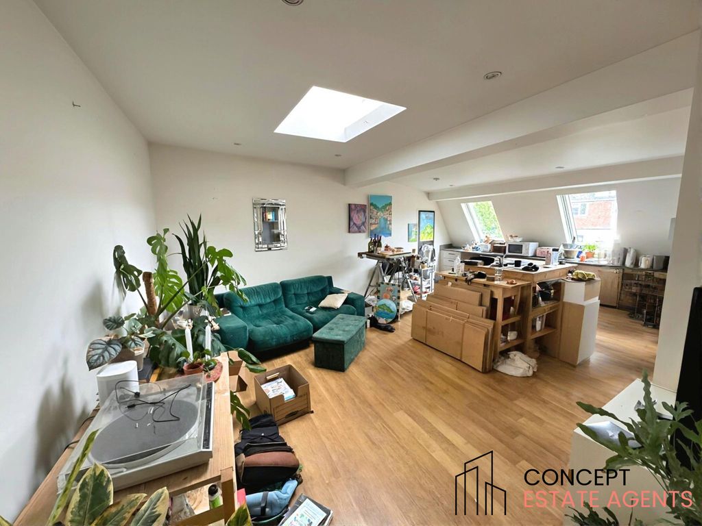 Property photo 2 of 7
