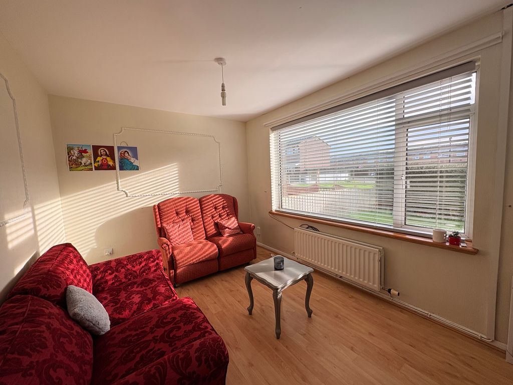 Property photo 2 of 13 Balcony