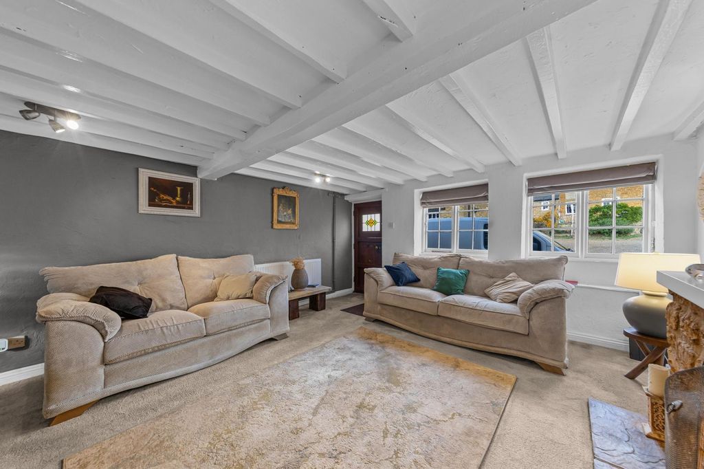 Property photo 3 of 22