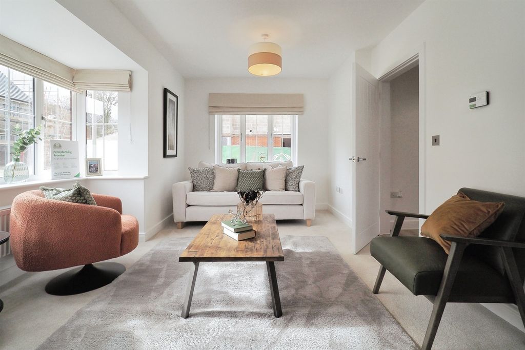 Property photo 2 of 19