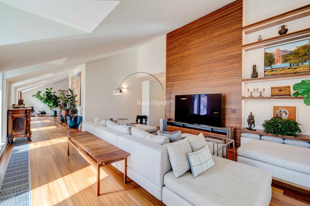 Property photo 1 of 70