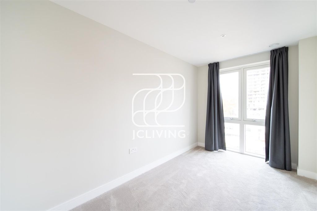 Property photo 1 of 19 20251128-153101.Jpg