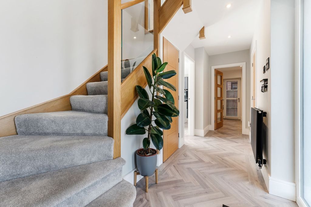 Additional image 70 of 4 bed property for saleBarnside Way, Tytherington, Macclesfield SK10