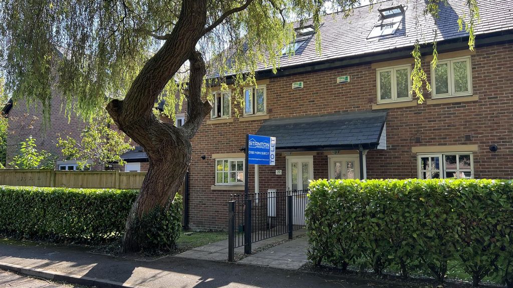 Property photo 1 of 29 20Stationrd.Jpg