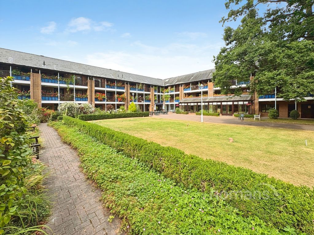 Property photo 3 of 17 Pbox-Img.Jpg