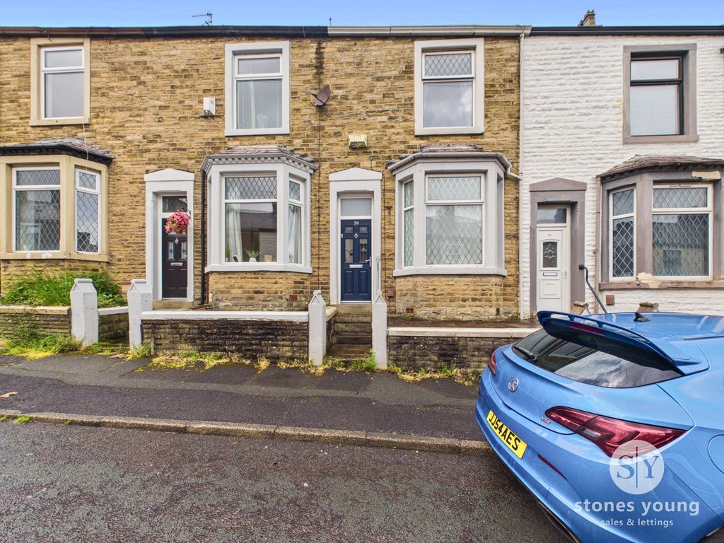 Property photo 1 of 13