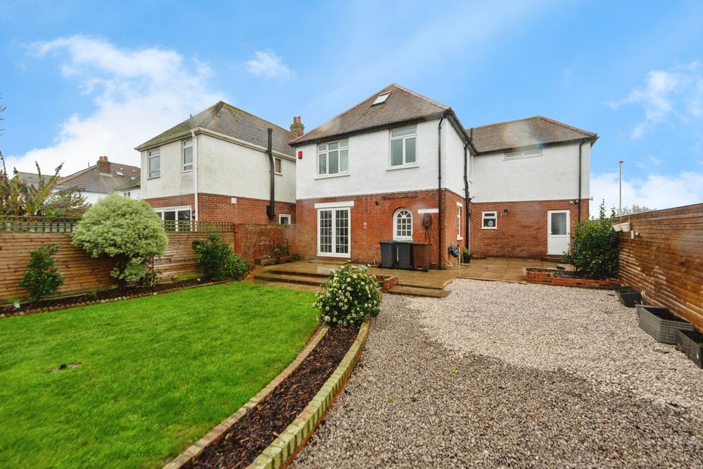 Property photo 1 of 28 Pbox-Img.Jpg