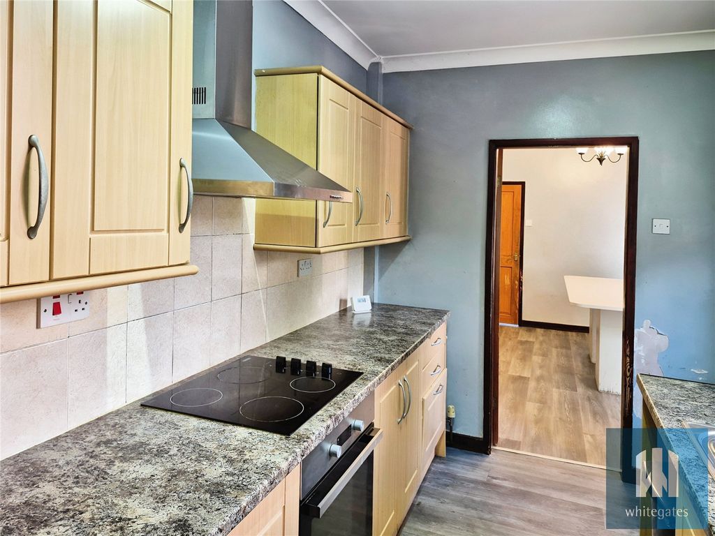 Property photo 2 of 18 Picture No. 02