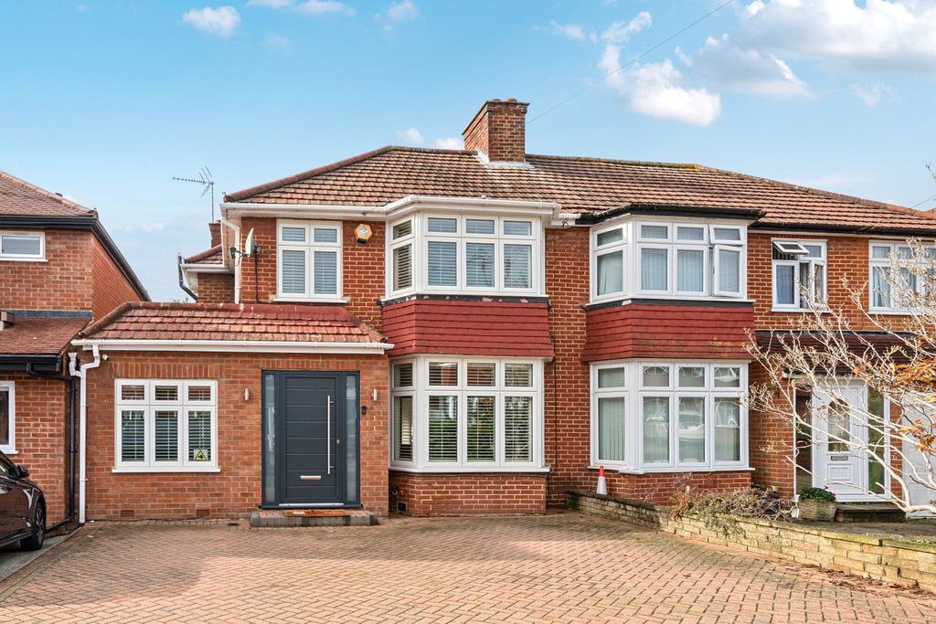 Property photo 1 of 20 1370499-1-68F76Ae...