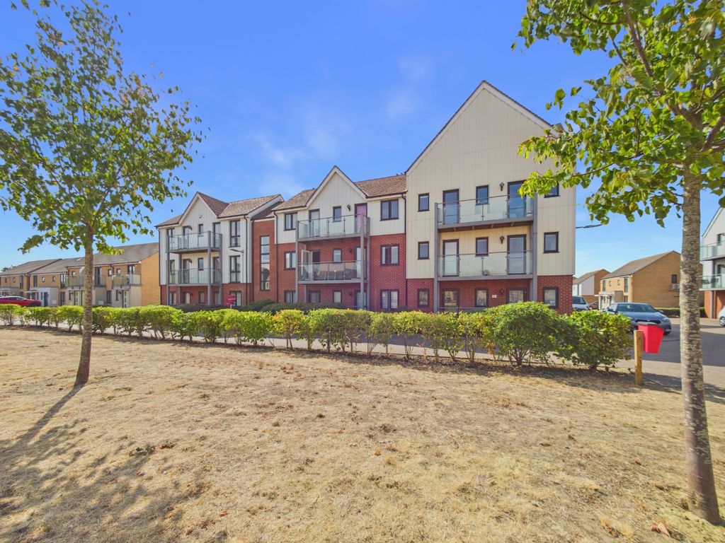 Property photo 1 of 17 5372260