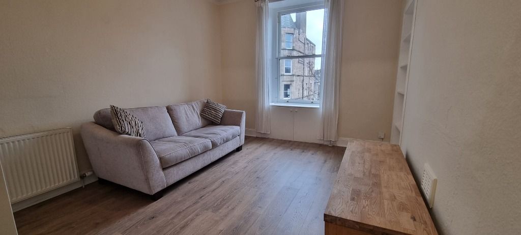 Property photo 3 of 10 Photo 3