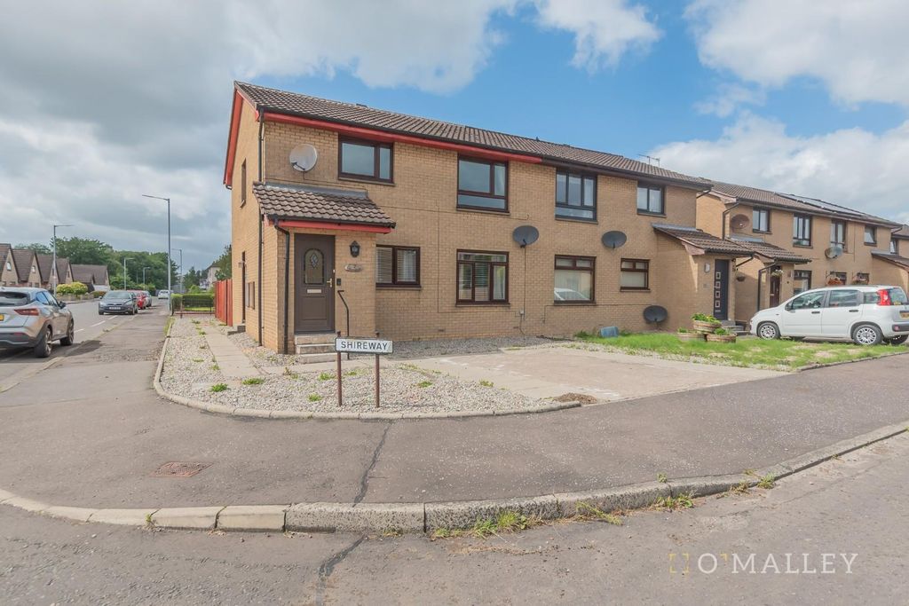 Property photo 1 of 11 External Front