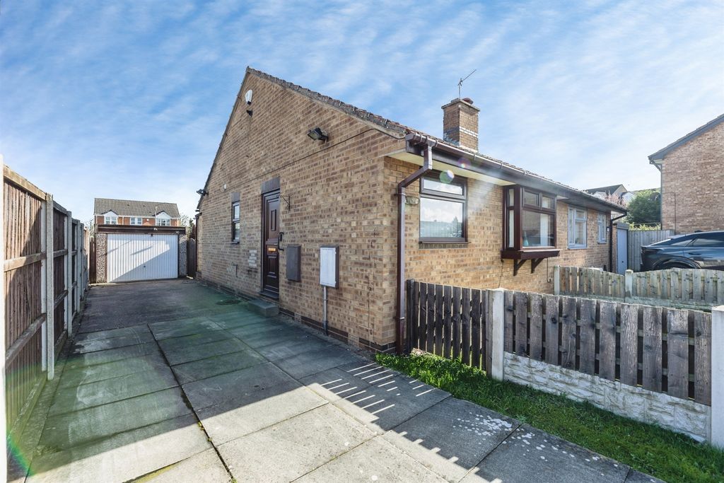 Property photo 3 of 18