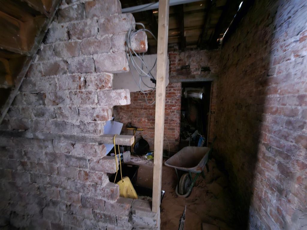 Property photo 2 of 7 20250912_161721.Jpg