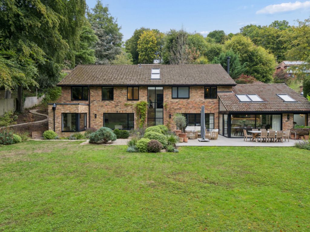 Property photo 1 of 36