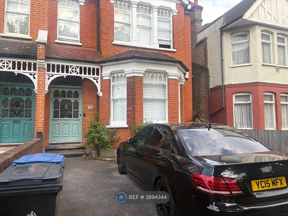 Property photo 1 of 9