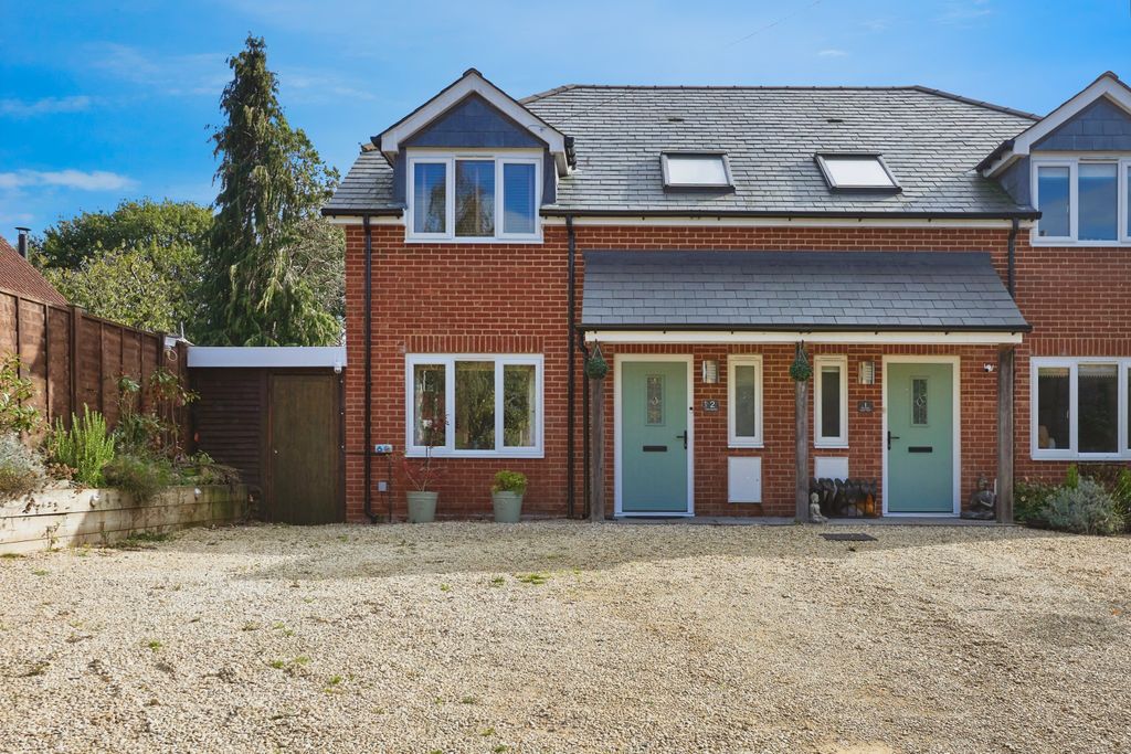 Property photo 3 of 20