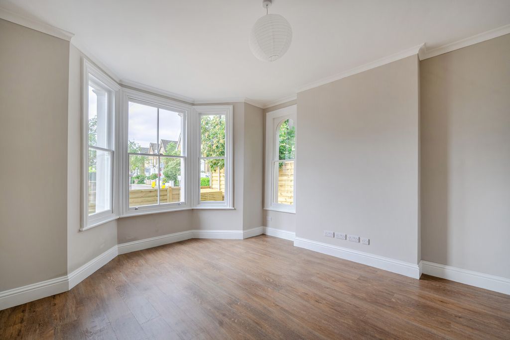 Property photo 2 of 20 Reception Room