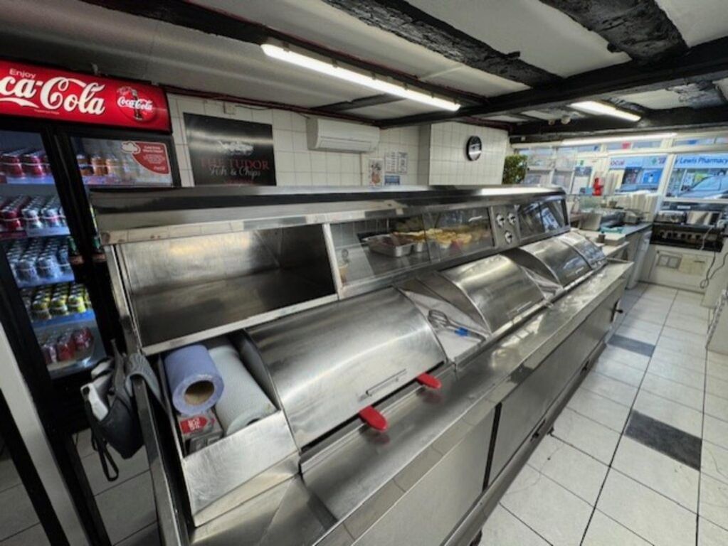 Property photo 2 of 16