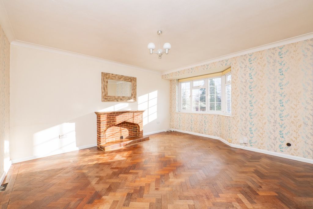 Property photo 2 of 8 Picture 2