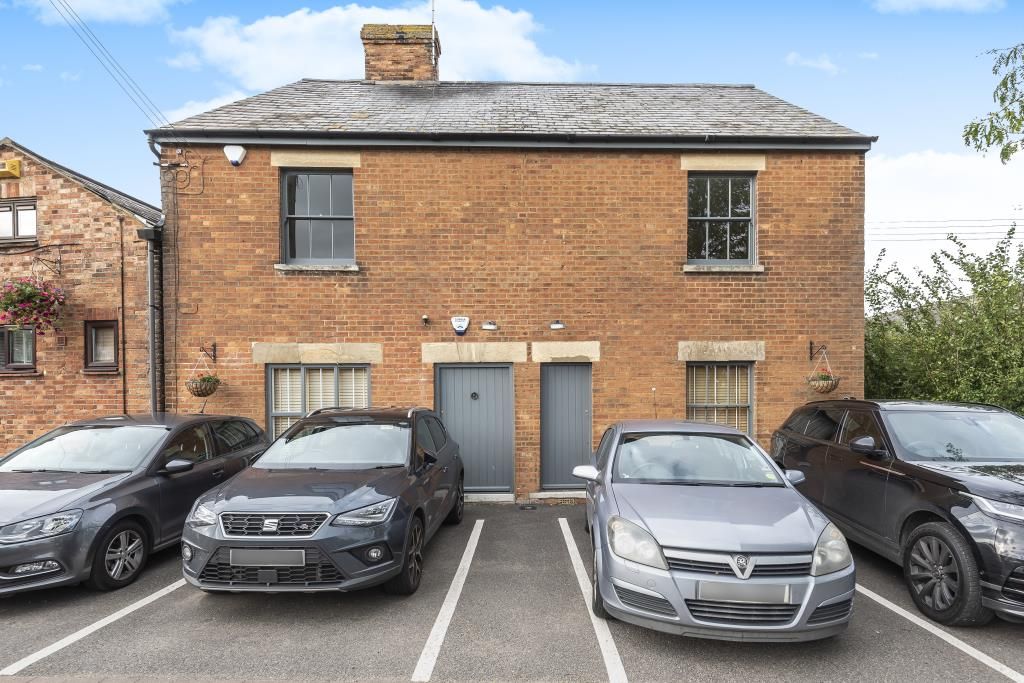 Property photo 1 of 10 External View
