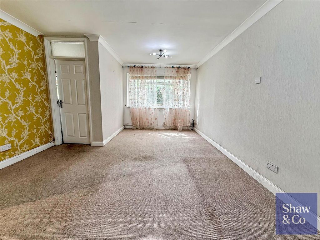 Property photo 3 of 11 Img_0498.Jpg