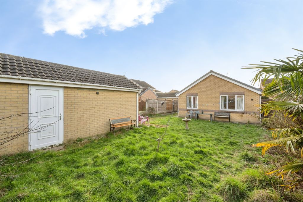 Property photo 3 of 14