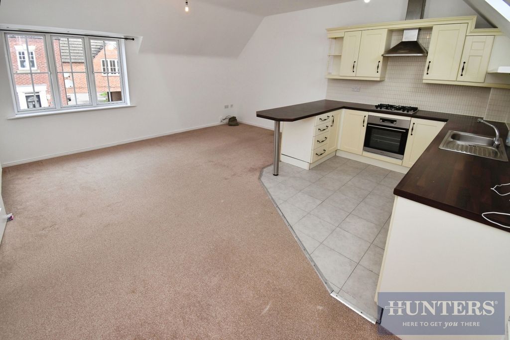 Property photo 3 of 6 Pbox-Img.Jpg