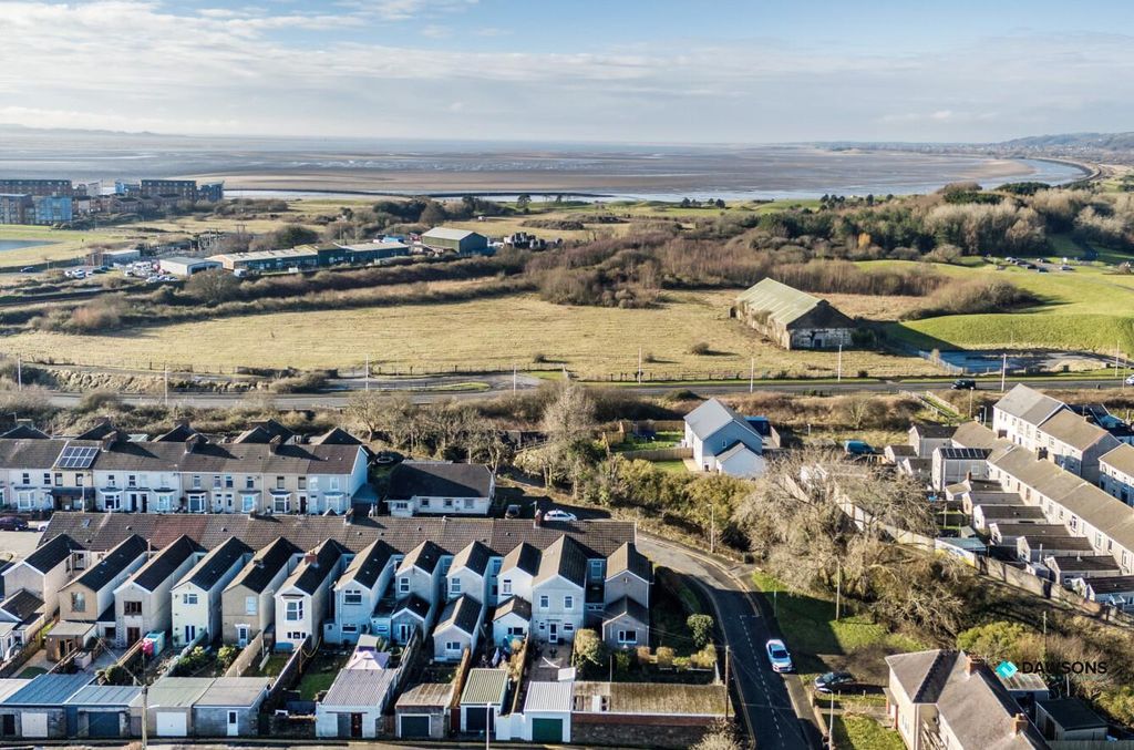 Property photo 2 of 26 Be9c5Bc3-d8A6-4930-Bbb1-d7F4F85A8c6B.Jpg