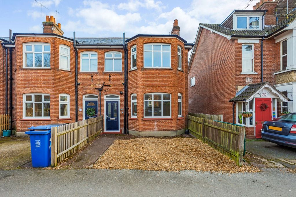 Property photo 1 of 19 Picture No. 03