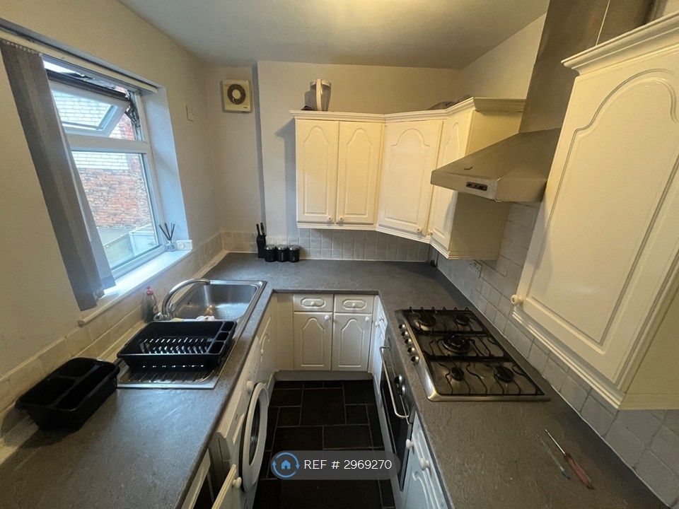 Property photo 2 of 8