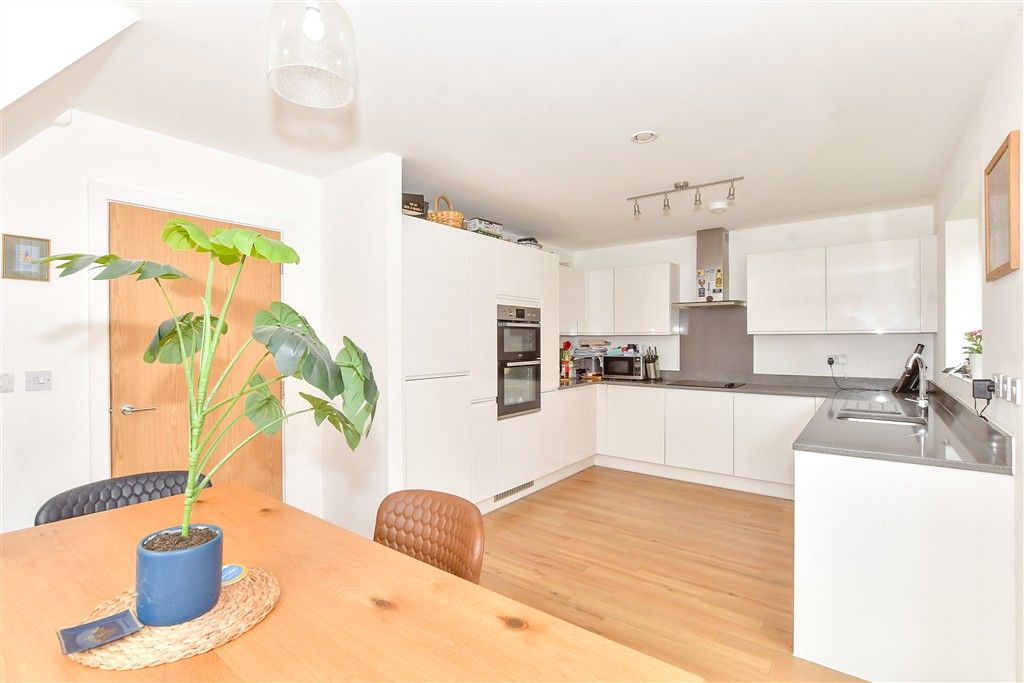 Property photo 1 of 13 Kitchen/Dining Room