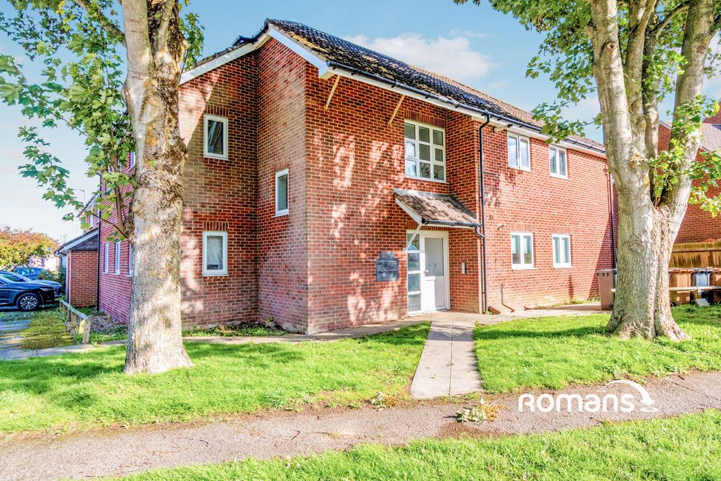 Property photo 1 of 10 Photo