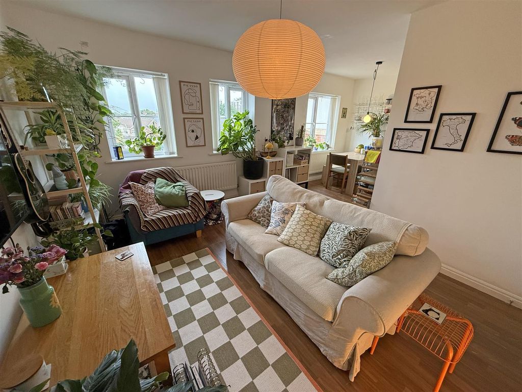 Property photo 3 of 11 Living Room v3.Jpg