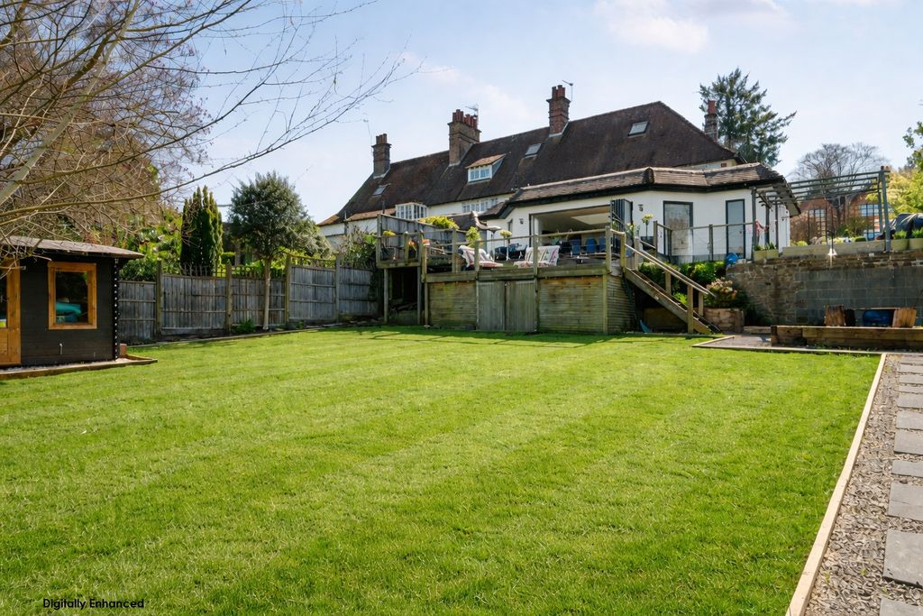 Property photo 1 of 20