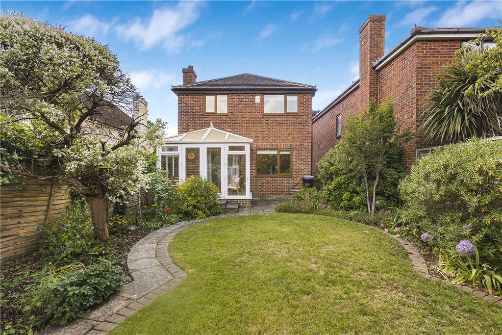 Property photo 1 of 11 Picture No. 01