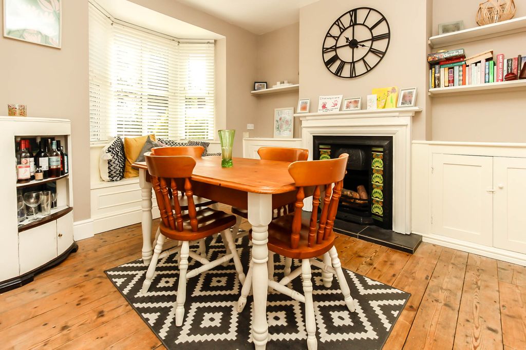 Property photo 3 of 12 Dining Room