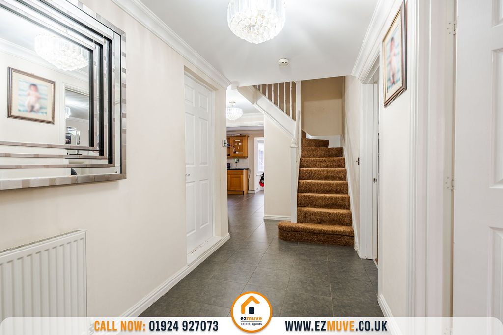 Property photo 3 of 31