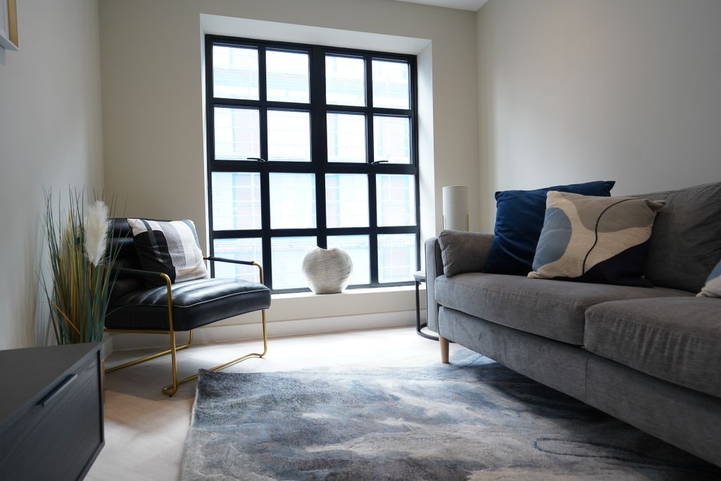 Property photo 2 of 10 View