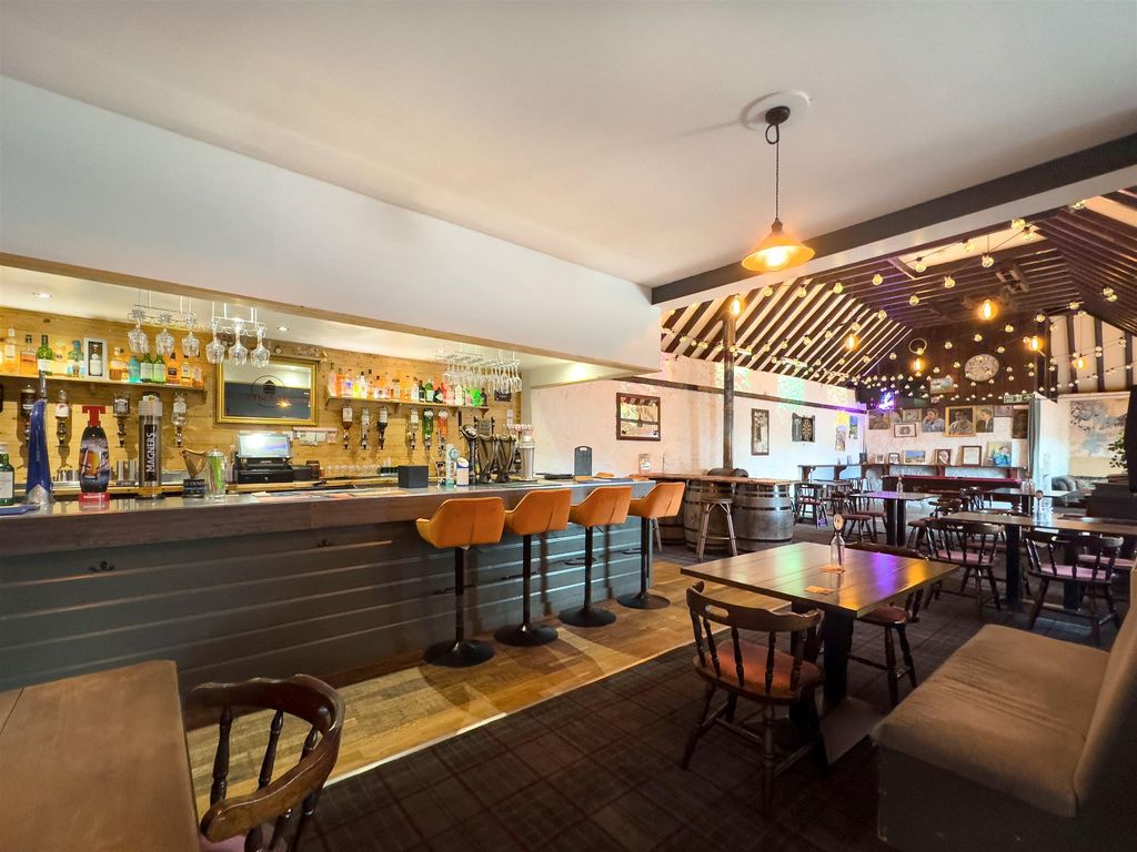 Property photo 3 of 24 Photo 2