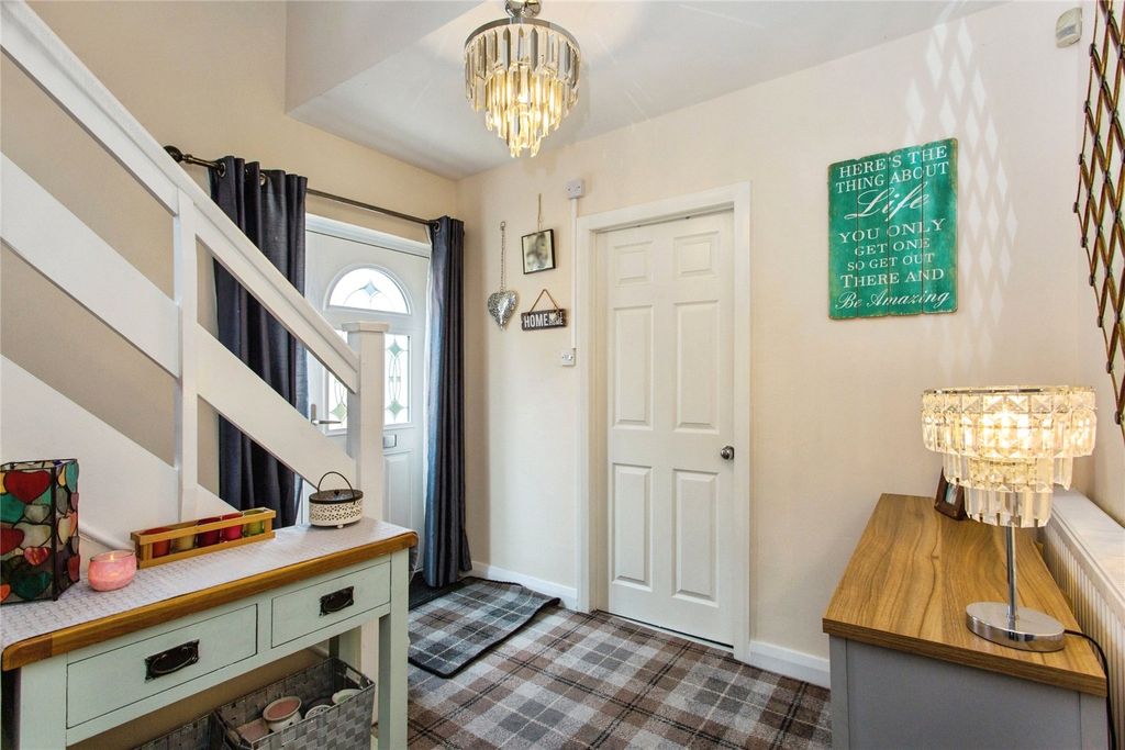 Property photo 2 of 20 Picture No. 30