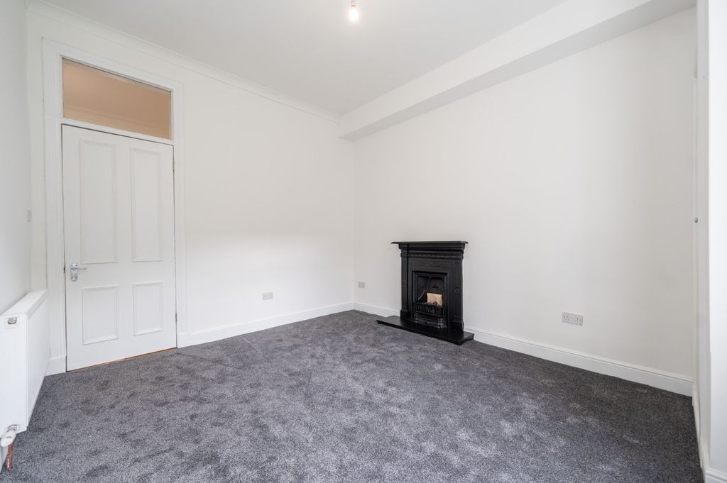 Property photo 3 of 13 Picture No. 05